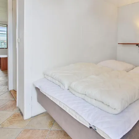 Kerlin - 500m From The Sea By Interhome Appartamento Lakolk